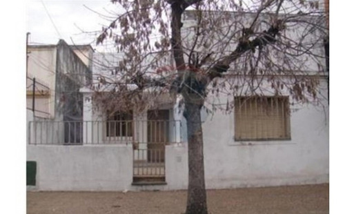 Casa En Venta En Ramos Mejia