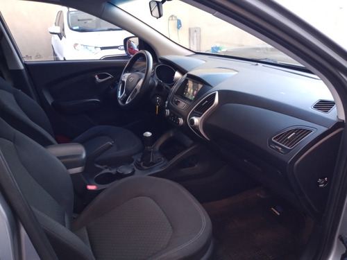 Hyundai Tucson 2.0 Gl 5mt 2wd