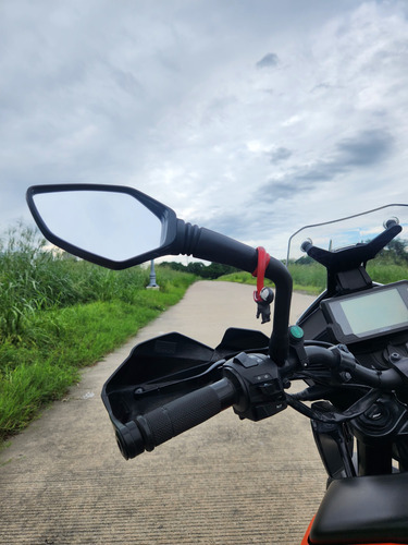 Adventure 250cc, En Excelentes Condiciones, Con Accesorios