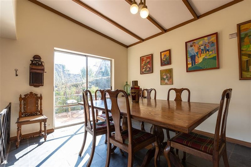 Venta Casa En Cardenal Newman Los Dominicos, Sin Comisión