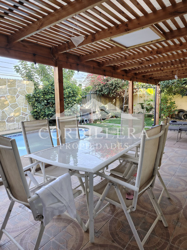 Casa Grande En Ciudad Del Este