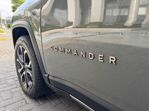Jeep Commander 2.0 Td380 At9 4x4 7pas Limited