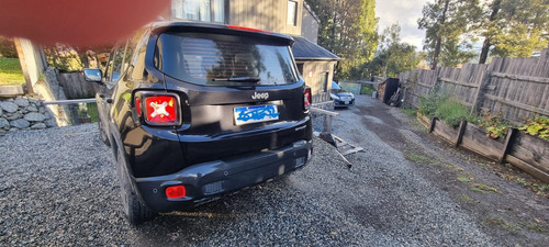 Jeep Renegade 1.8 Sport At