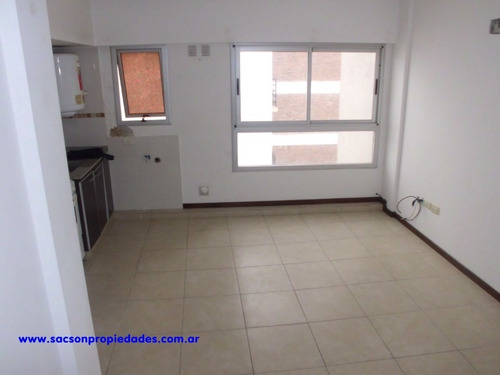 Imagen 4 de 11 de Departamento En Venta En Moron Norte