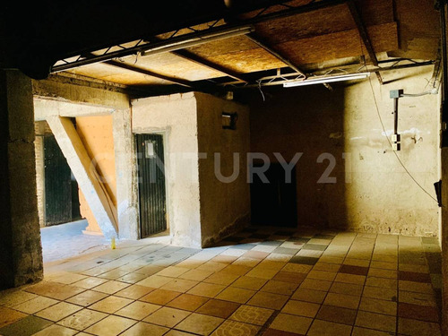 Bodega O Taller En Renta En Col. Heliodoro Hernández Loza
