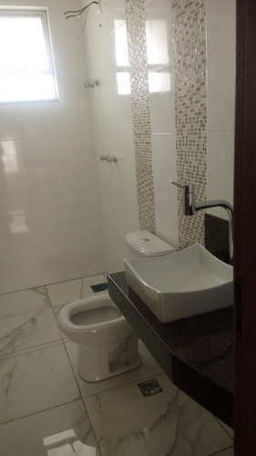Casa Geminada Com 3 Quartos Para Comprar No Três Barras Em Contagem/mg - 1229