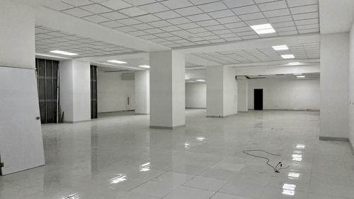 Renta Local Comercial En Olivar De Los Padres.