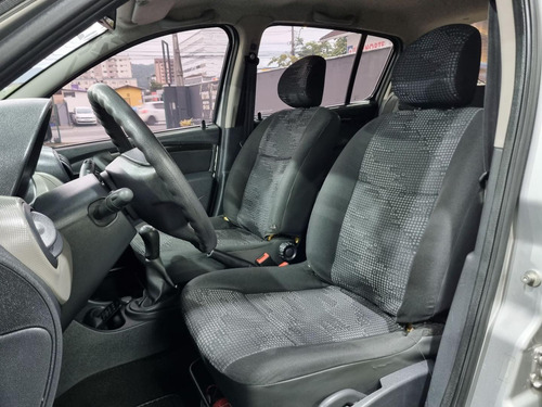 Renault Sandero Exp 1.0 16v Flex
