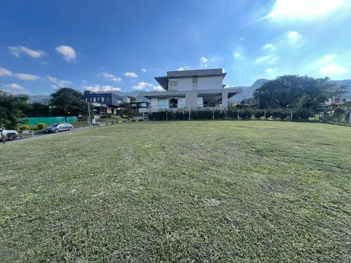 Terreno En Yerba Buena