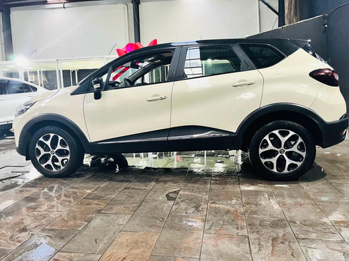 Renault Captur 2.0 Iconic At
