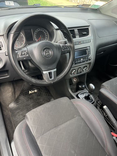 Volkswagen Suran 1.6 Imotion Highline