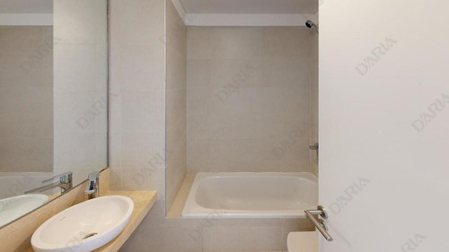 Imagen 25 de 30 de Wave · Penthouse · 3/4 Amb C/ Terraza Y Jacuzzi · Vista Al Rio ·