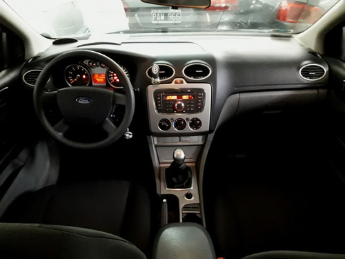 Ford Focus Exe Trend 1.6 Con Gnc 2011