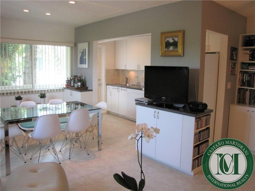 Imagem 10 de 21 de Apartamento - Ap00594 - 70522894