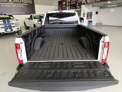 Ford F-350 Dully Cab Sencilla 4x4 Diesel