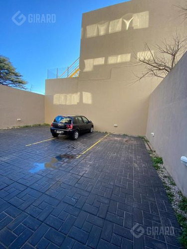 Venta Departamento Con Cochera, Zona Plaza Mitre