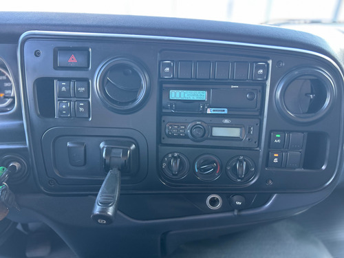 Ford Cargo 1719 Ano 2018 4x2 Chassi Toco Baixo Km Unico Dono