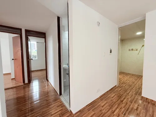 Apartamento En Venta En Alcaparros. Cod V2106