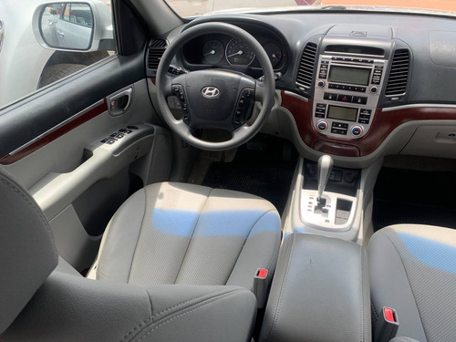 Imagem 8 de 15 de Hyundai Santa Fé 2.7 Mpfi Gls V6 24v 200cv Gasolina 4p