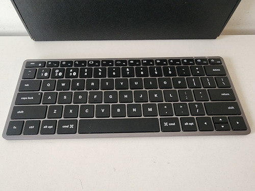 Imagen 3 de 7 de Keyboard Satechi Slim X1 Bluetooth St-btsx1 Con Caja