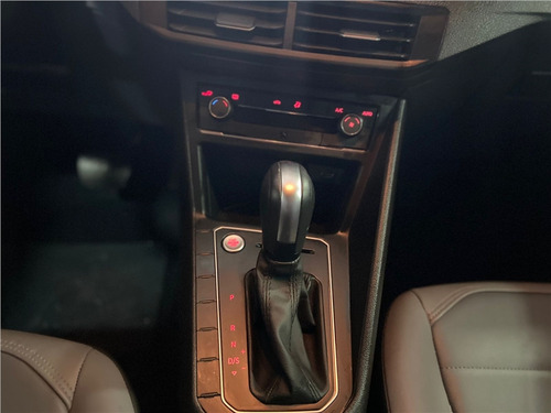 Volkswagen Nivus 1.0 200 TSI TOTAL FLEX COMFORTLINE AUTOMÁTICO