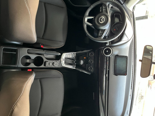 Imagen 7 de 11 de Mazda 2