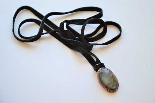 Colgante De Hombre, Piedra Labradorita Grande, Cuero, Cod1