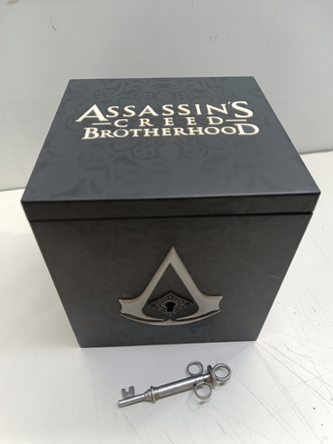 Boneco Assassin S Creed Brotherhood Collector Versão Xbox (Usado)