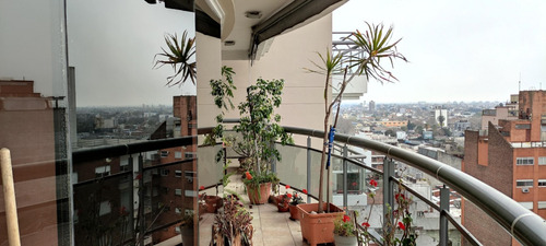 Imagen 1 de 30 de Venta Deapartamento Piso Completo Con Cochera - Quilmes