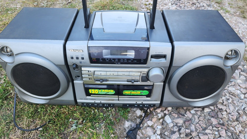 Equipo De Audio Aiwa Parlantes Desmontablescd.cassette Radio