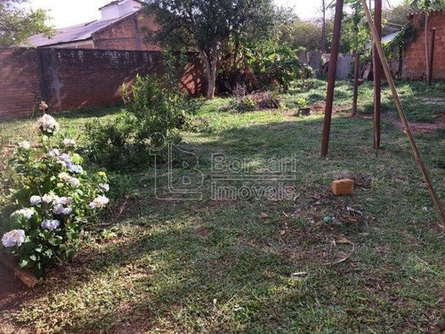 Imagem 1 de 5 de Venda De Casas / Padrão Na Cidade De Araraquara 8753