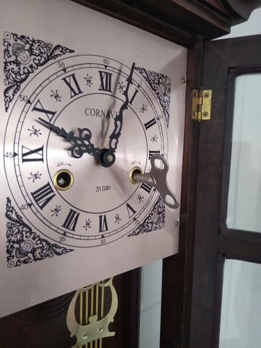 Reloj Mural A Cuerda
