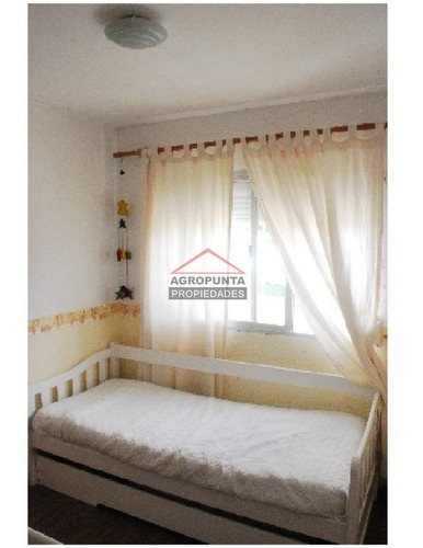 Apartamento En Aidy Grill, 2 Dormitorios *- Ref: 3001
