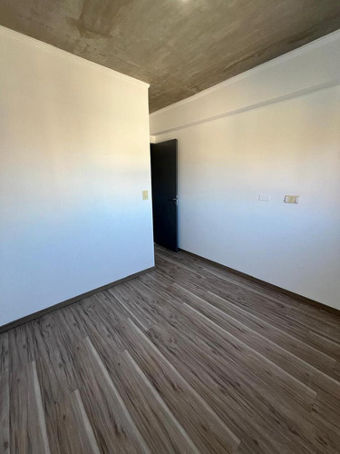 Alquiler Departamento 2 Dormitorios - Echesortu