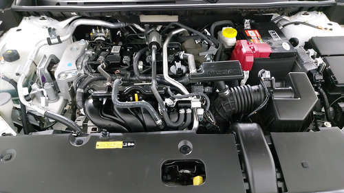 Nissan Sentra 2.0 Advance Cvt