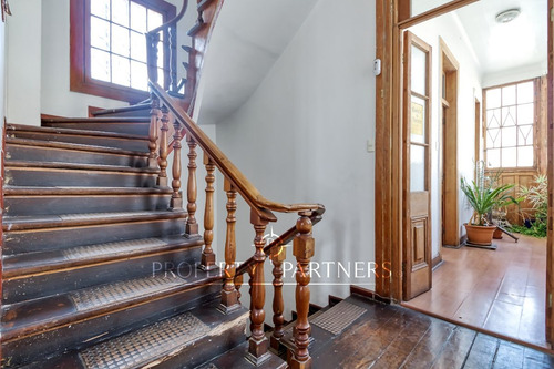 Arriendo De Propiedad Histórica Y Patrimonial En A...