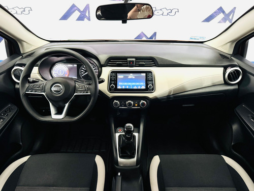 Nissan Versa 1.6 Advance Mt