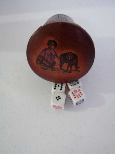 Cacho, Juego De Mesa Boliviano Artesanía Con Detalle (Usado)