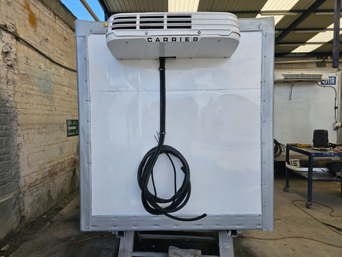 Caja Refrigerada Para Toyota Hilux 2024