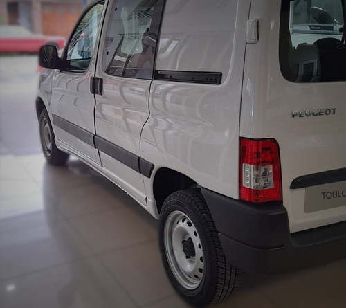 Peugeot Partner Hdi Confort 5a