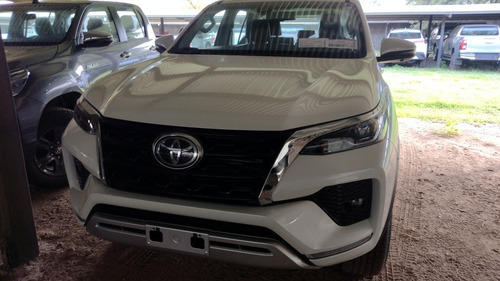Imagen 10 de 18 de Toyota Sw4 Srx At 7 Asientos Okm 2022