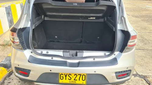 Renault Stepway 1.6 Intense Automática