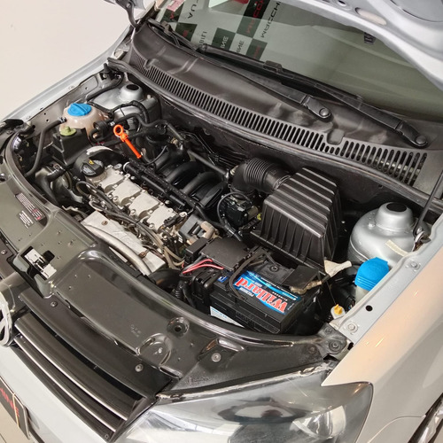 Volkswagen Suran 1.6 Trendline 11b