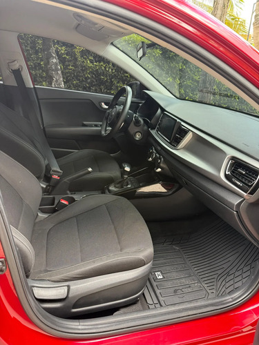 Kia Rio 1.4 Vibrant Hb At