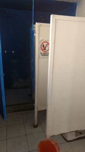 Imagen 3 de 8 de Terreno Y Bodega En Venta
