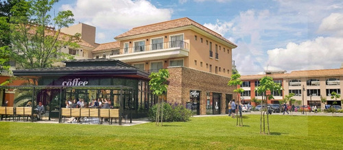 Imagen 2 de 12 de Oportunidad! Excelente Local En Pueblo Caamaño