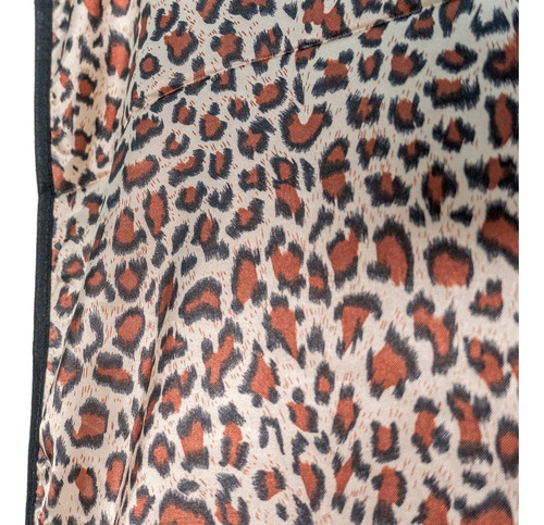 Lucydan Capa De Corte Y Peinado Peluquería Animal Print Color Blanco