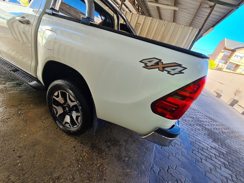 Toyota Hilux 2.8 Cd Srx 177cv 4x4 2019