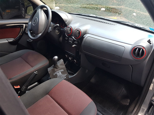 Imagen 9 de 16 de Renault Sandero Stepway
