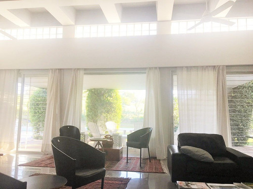 Alquilo Espectacular Casa En Villa Allende Golf 3 Dorm. Pileta